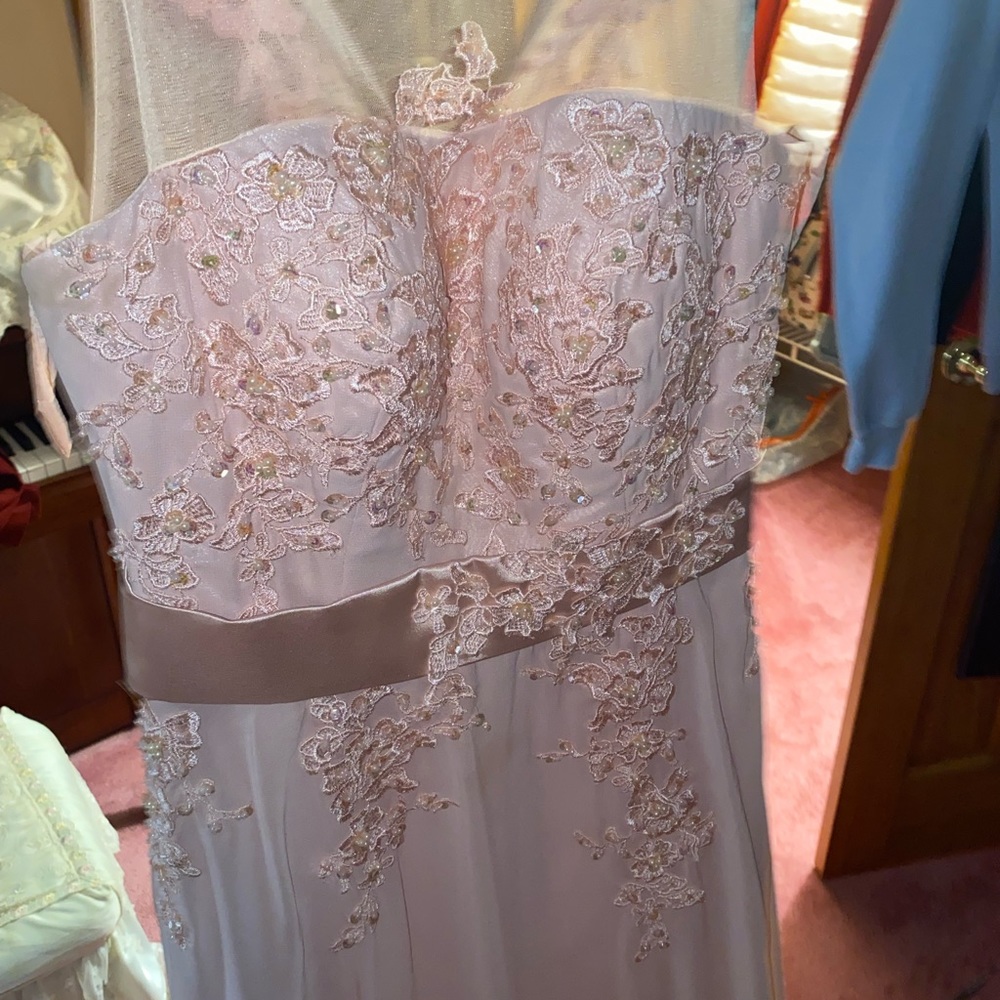 gorgeous bb pink dress with beaded diamond